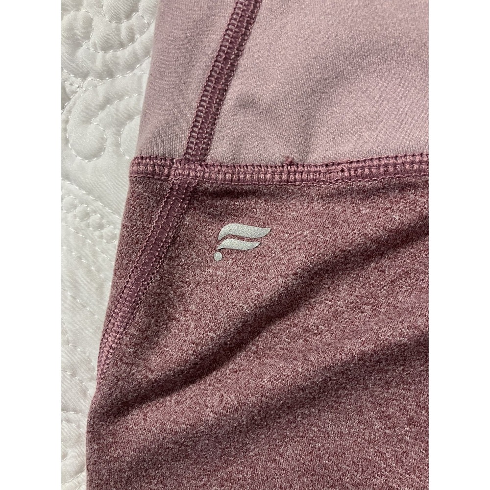 Fabletics Leggings Women's Size Medium Mauve 21" inseam Athleisure Wear Yoga - Picture 7 of 8